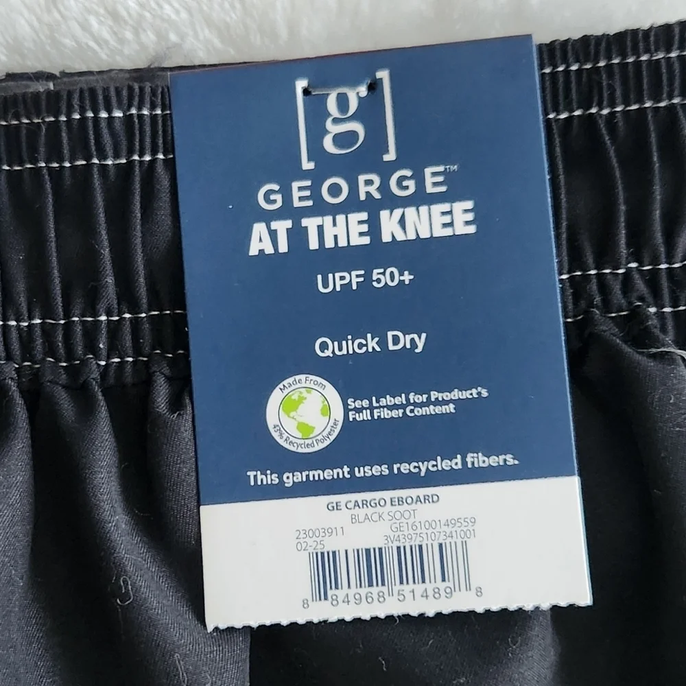 George Men’s Black Cargo Eboard Swim Shorts, Size Small (28–30), 9” Inseam, NWT